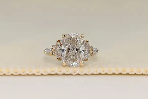 Buy Engagement Rings Direct from JewelNests: Quality Meets Elegance