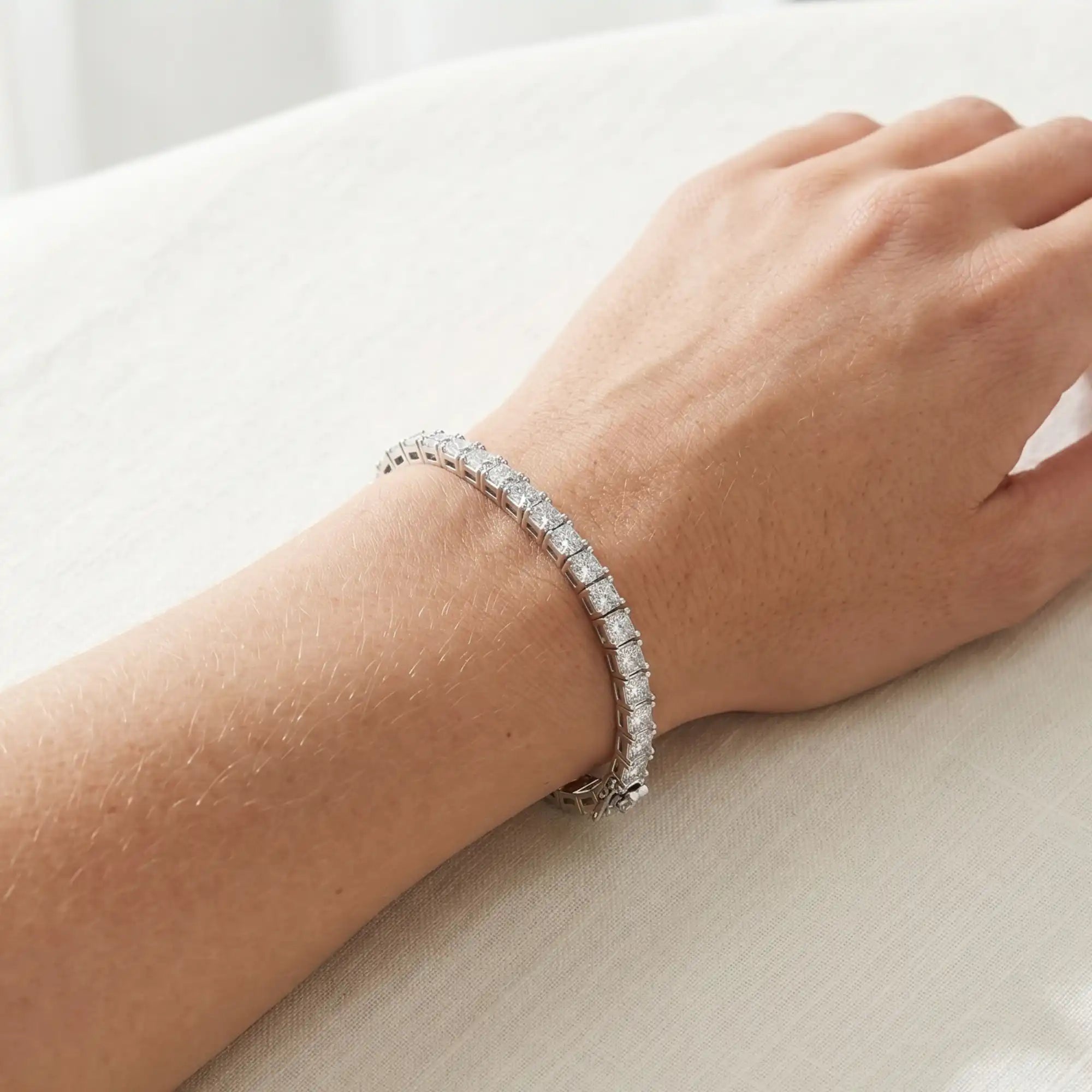 Classic Round Lab Grown Diamond Tennis Bracelet | Aspen