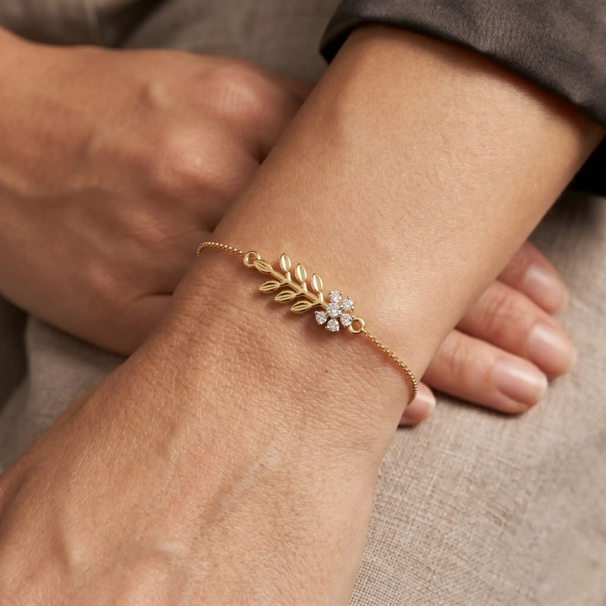 Botanical Blossom Chain Bracelet | Amora