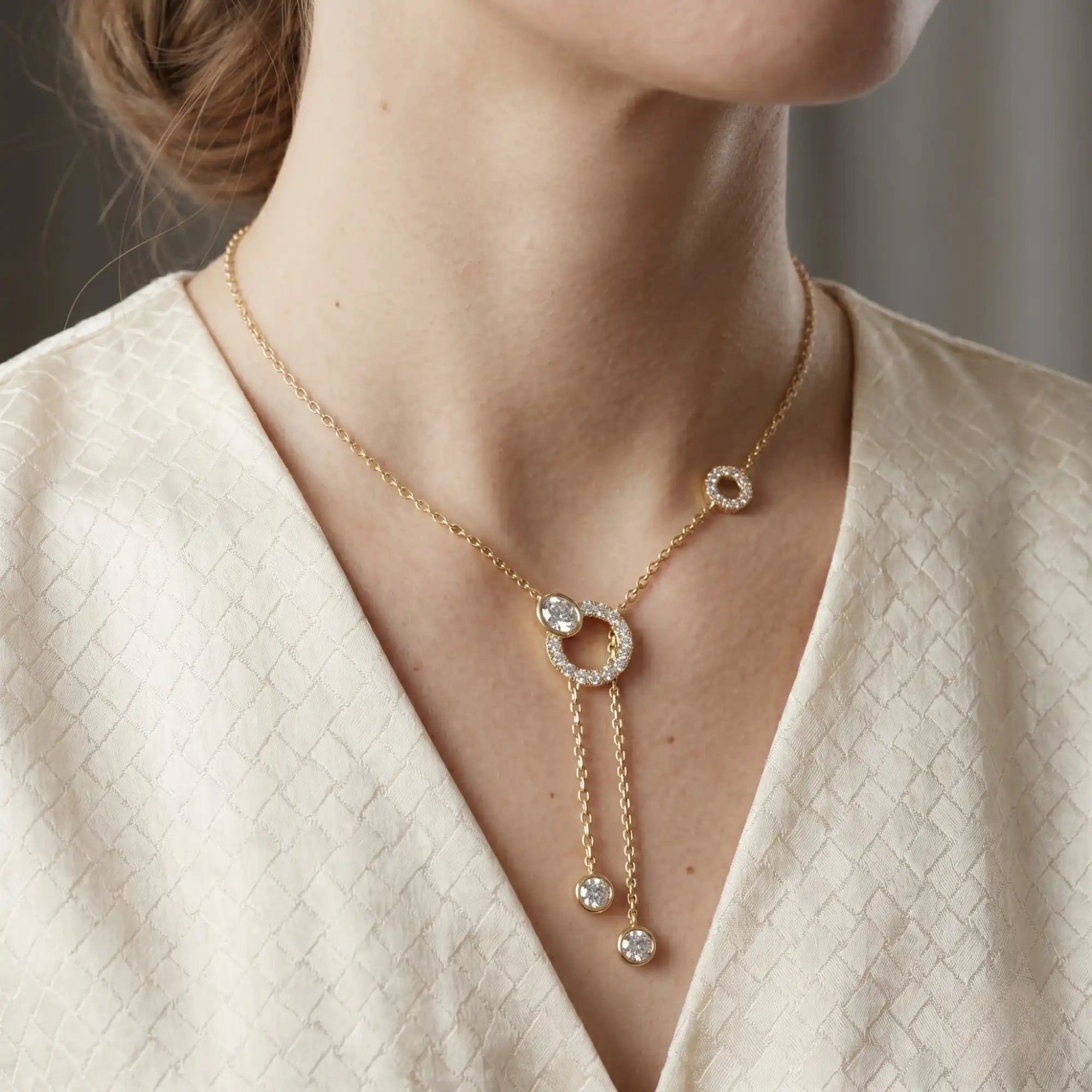 Pavé Circle & Bezel Droplet Lariat Necklace | Lumina