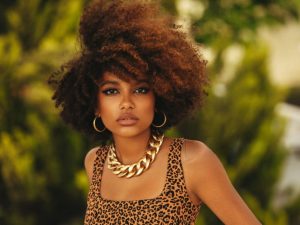 Yellow Gold Comeback: Why Gen-Z in Toronto & Austin Loves 18K