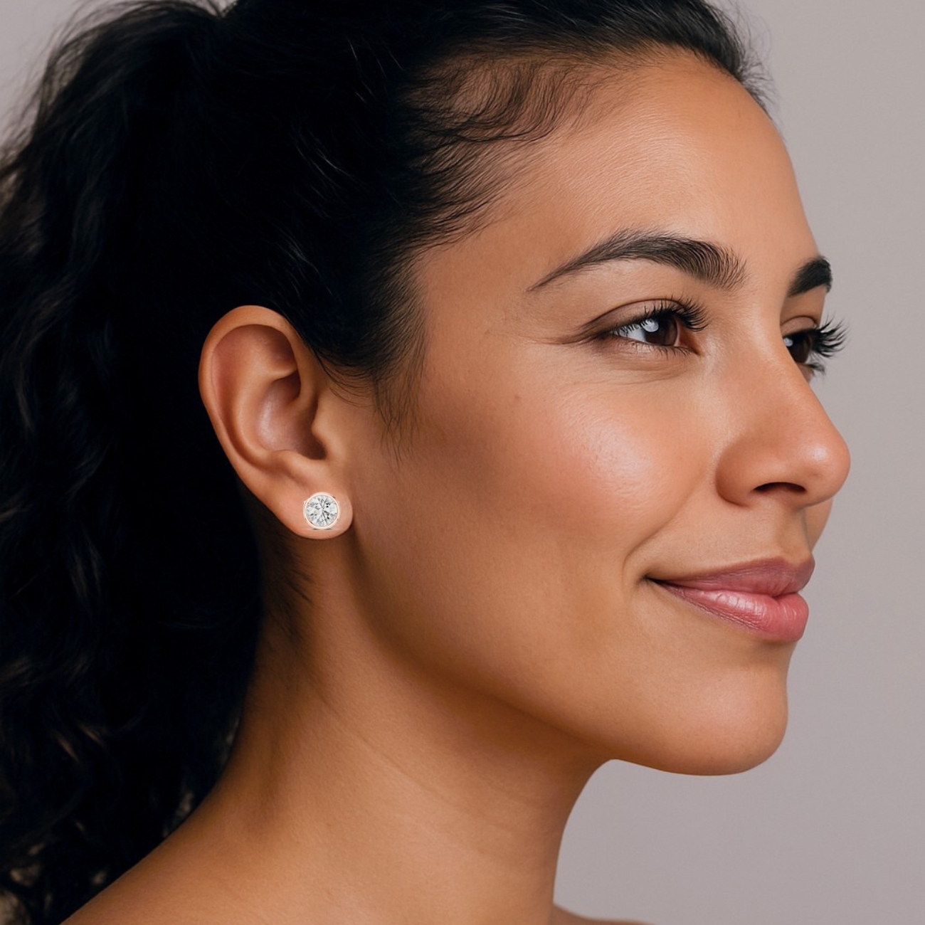 Bezel Round Dimond Earrings