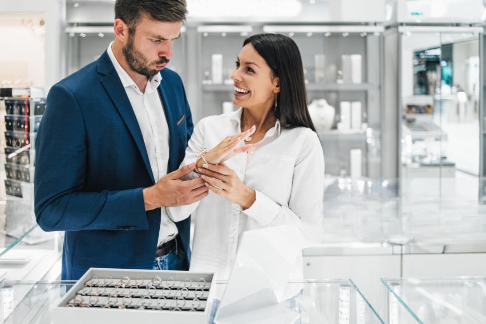 How to Choose the Perfect Engagement Ring Design for Your Partner